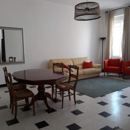 T4- Terrasse 50M², Garage, Centre-Ville ナルボンヌ エクステリア 写真